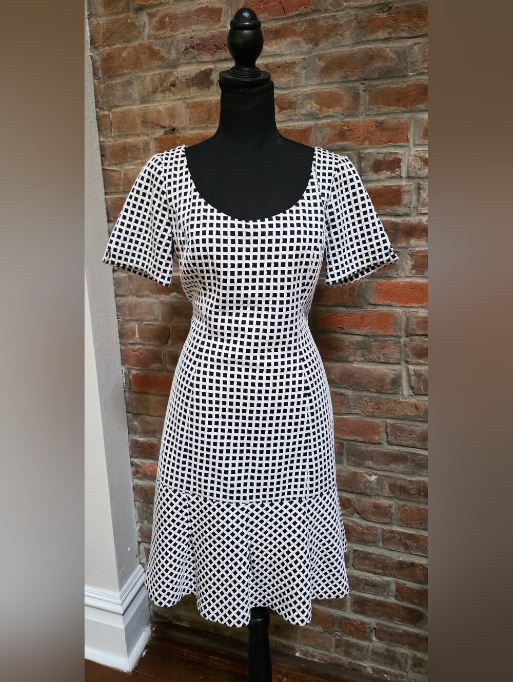 Nine West Black White Geometric Checkerboard Pattern Knit Sheath Dress